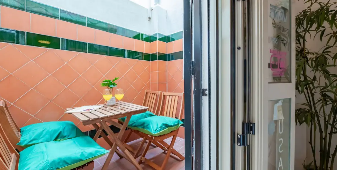 Продажа апартаментов на среднем этаже в Málaga Centro 14