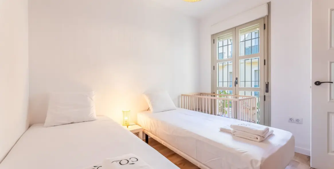 Продажа апартаментов на среднем этаже в Málaga Centro 20