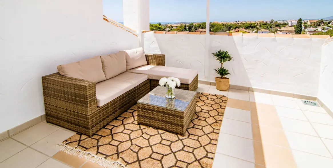 Sale of penthouse duplex in Nueva Andalucía 10