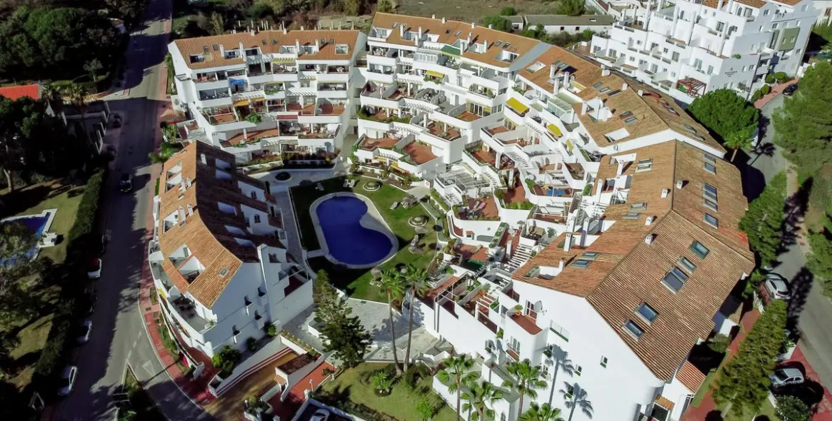 Продажа двухуровневого пентхауса в Nueva Andalucía 29