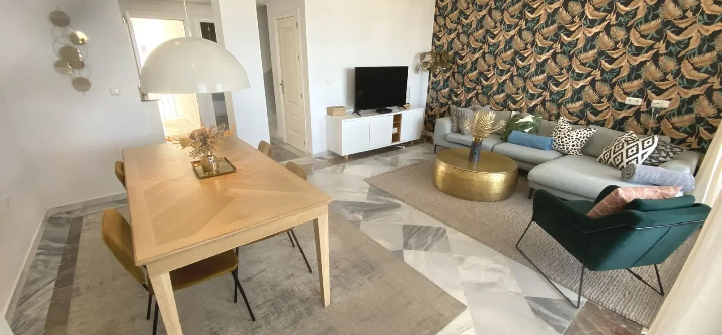 Venta de ático dúplex en Nueva Andalucía 4