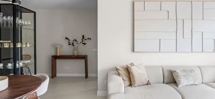 Sale of middle floor apartment in Benahavís 4