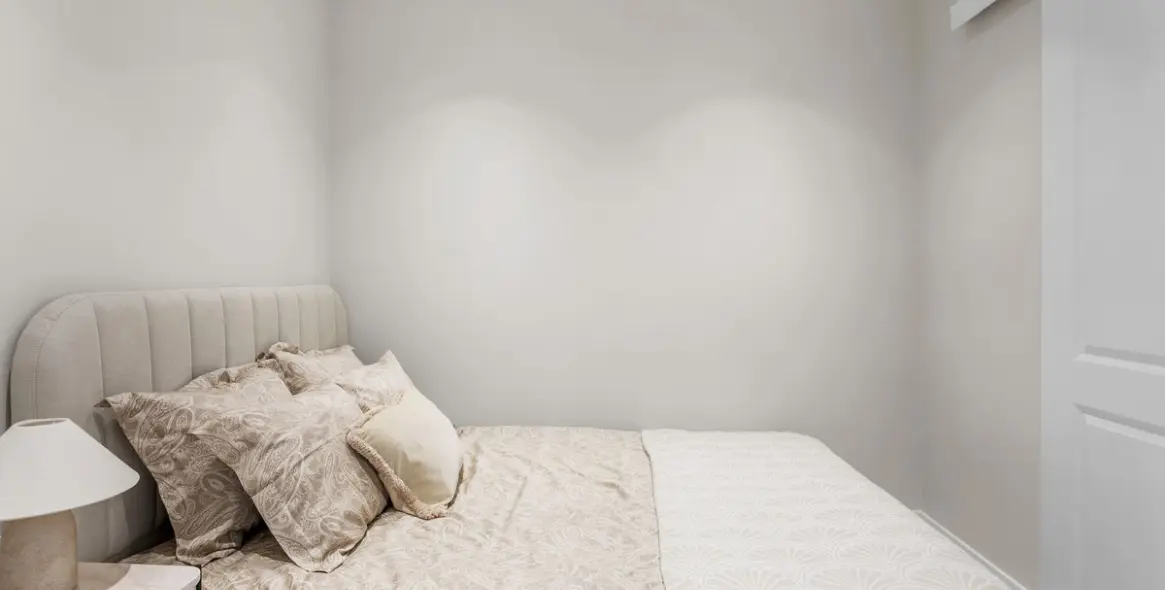 Sale of middle floor apartment in Benahavís 14