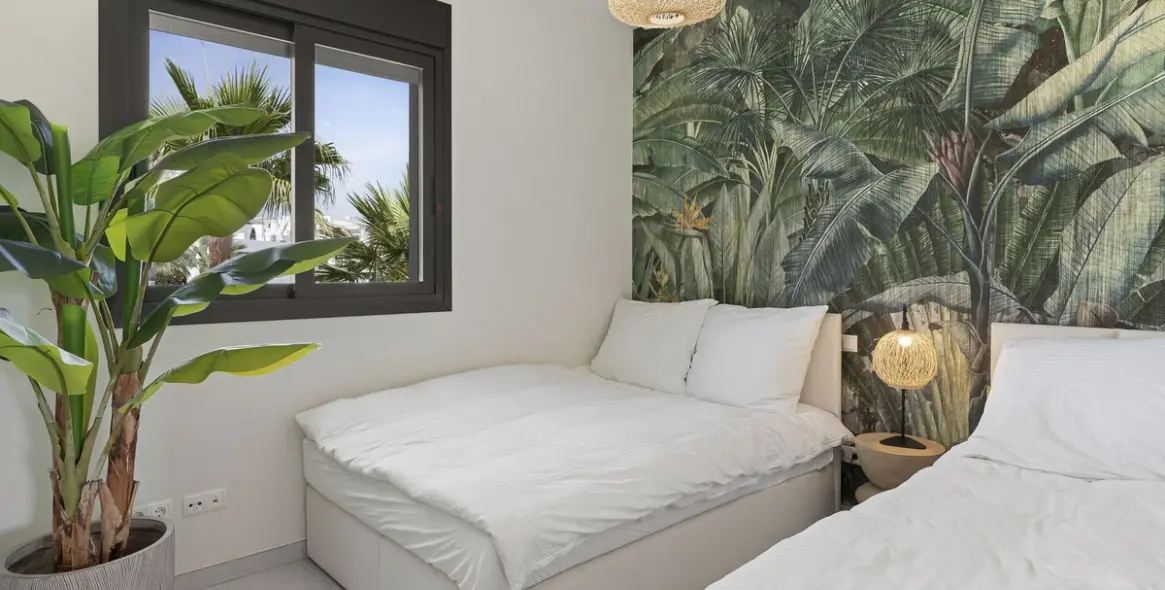 Продажа апартаментов на первом этаже в El Paraiso 23