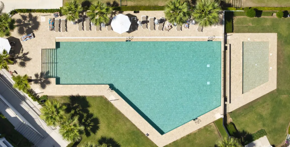 Продажа апартаментов на первом этаже в El Paraiso 27