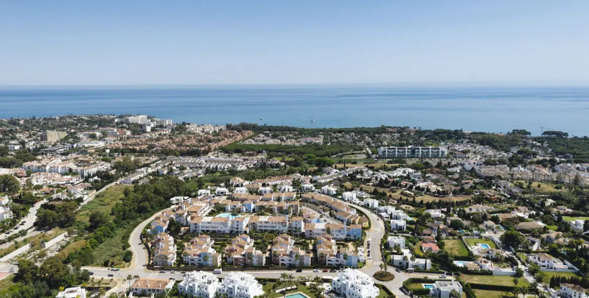 Продажа апартаментов на первом этаже в El Paraiso 28