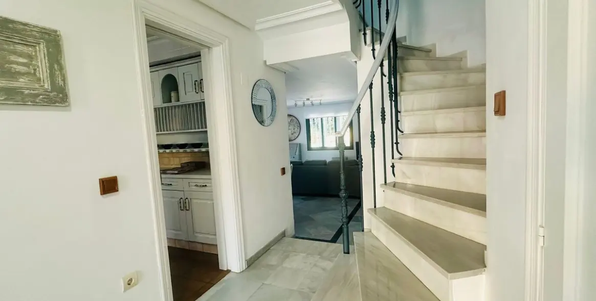 Sale of semi-detached house in Manilva 11