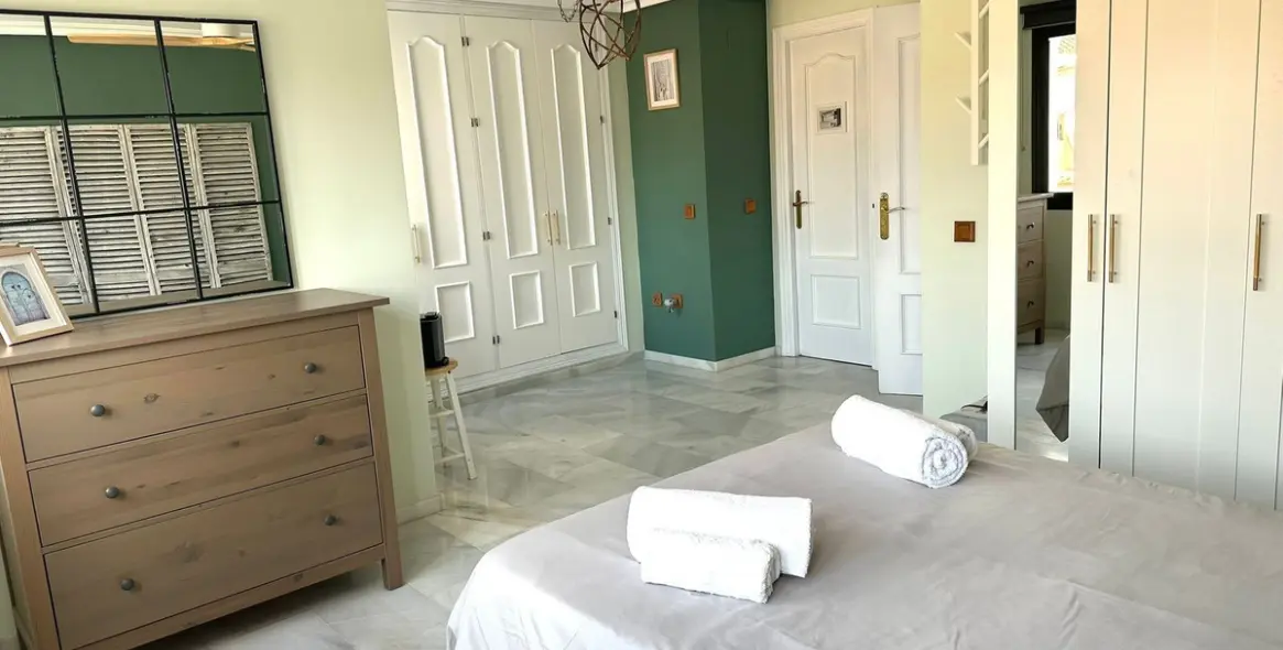 Sale of semi-detached house in Manilva 16