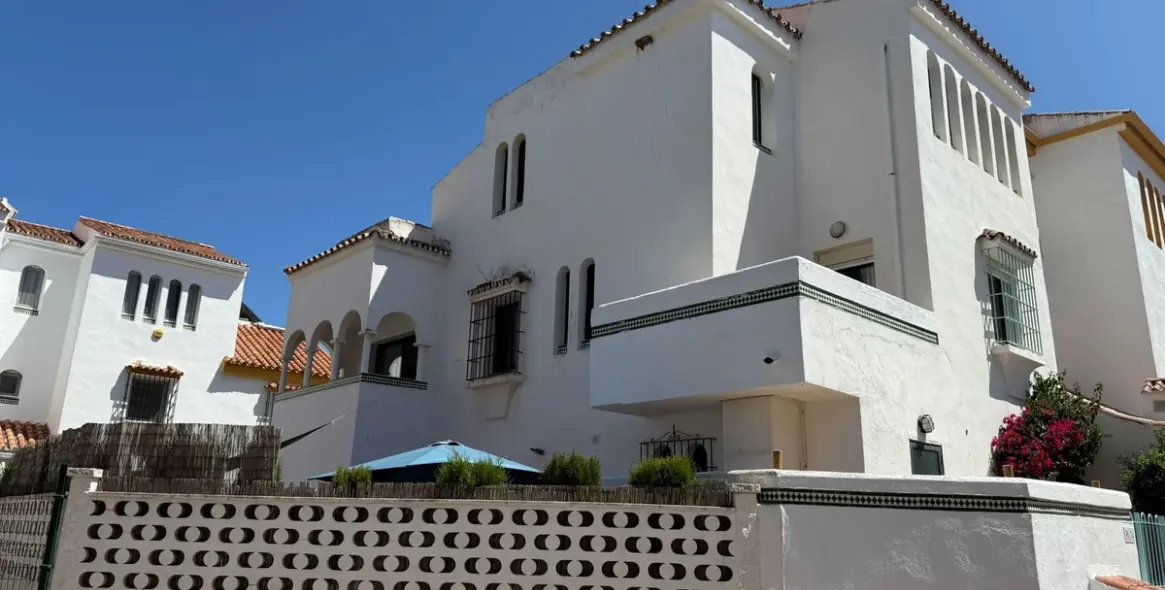 Venta de casa pareada en Manilva 27