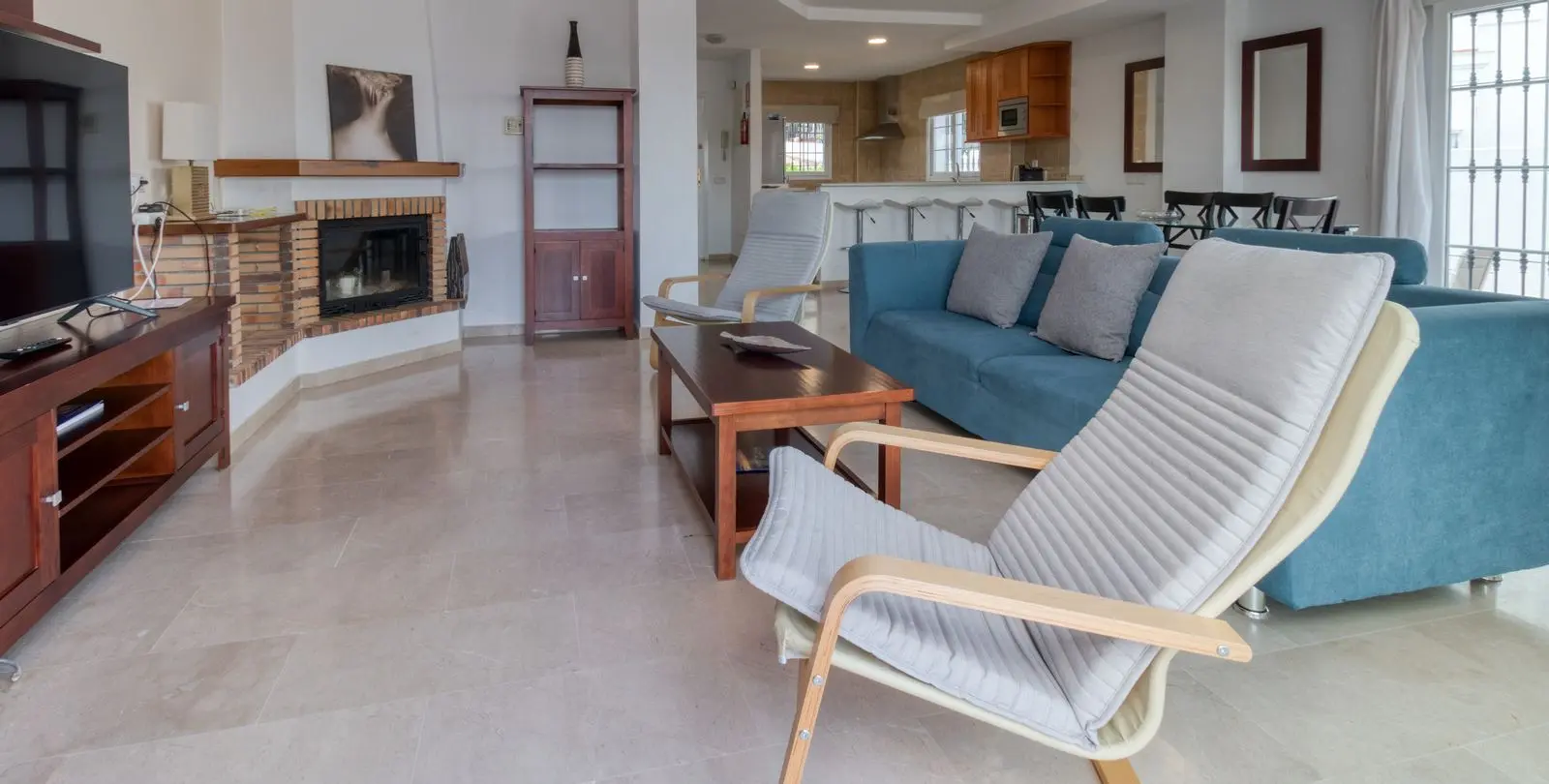 Sale of semi-detached house in Lauro Golf 10