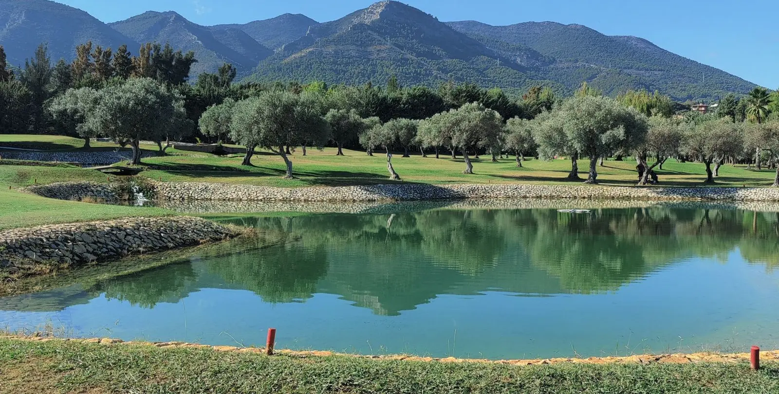 Sale of semi-detached house in Lauro Golf 36