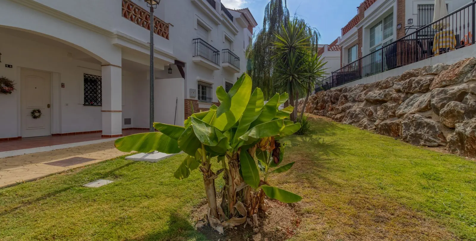 Sale of semi-detached house in Lauro Golf 43