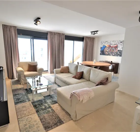 Продажа пентхауса в Casares Playa