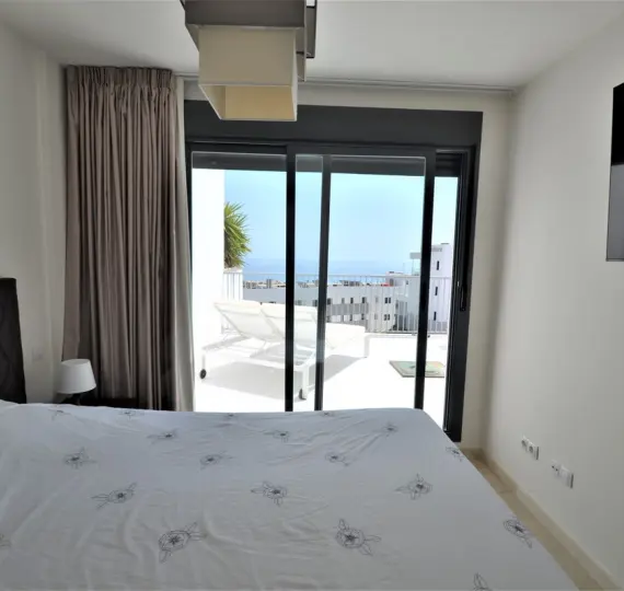 Продажа пентхауса в Casares Playa