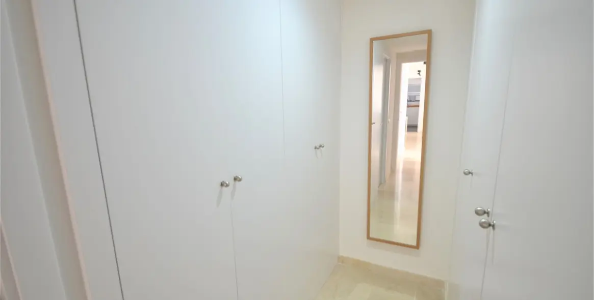 Sale of penthouse in Casares Playa 29