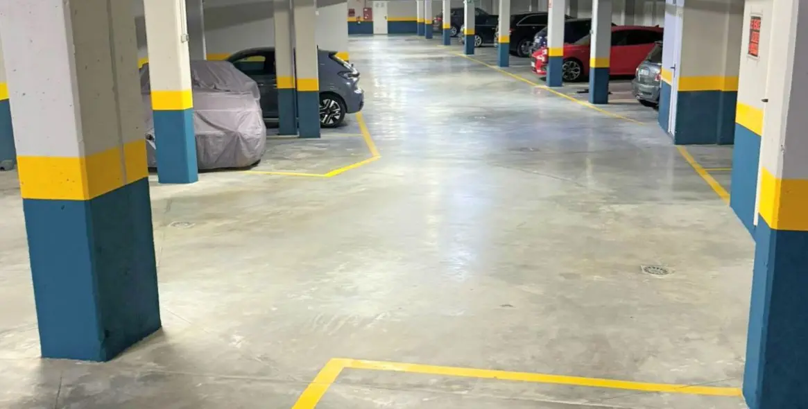 Sale of penthouse in Casares Playa 39