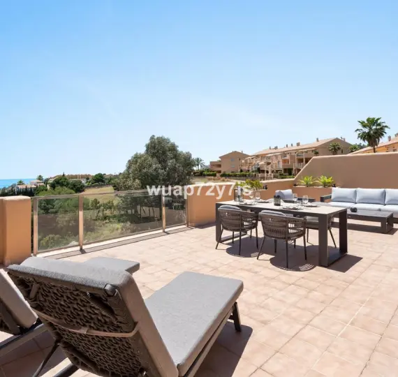 Продажа пентхауса в Selwo