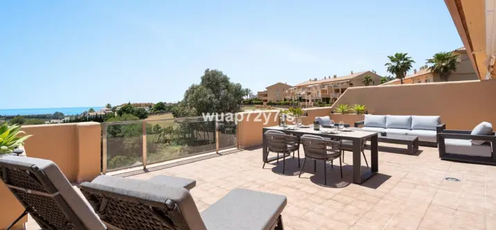 Продажа пентхауса в Selwo 2