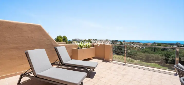 Продажа пентхауса в Selwo 3