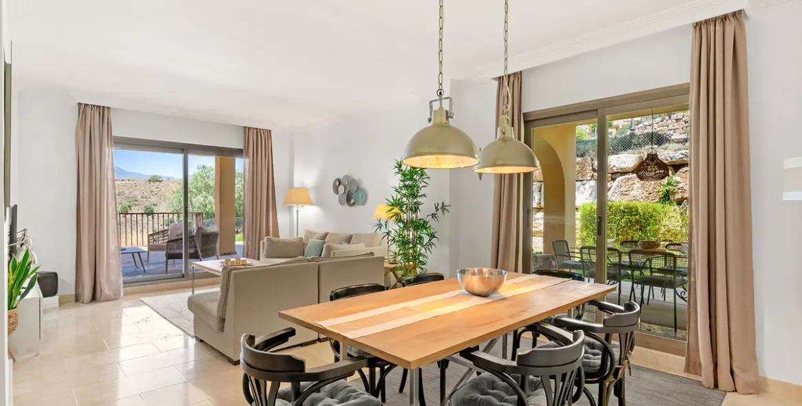 Продажа апартаментов на первом этаже в El Paraiso 3