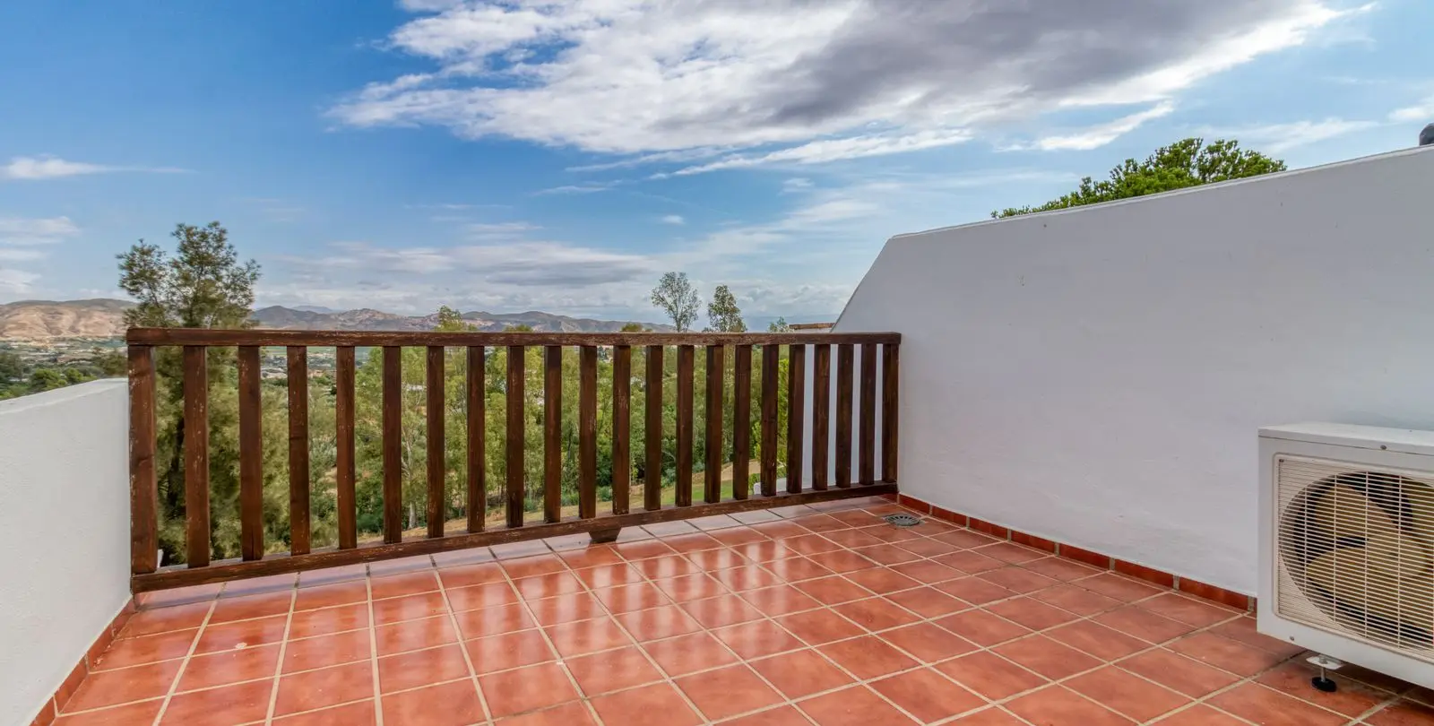 Sale of semi-detached house in Alhaurín de la Torre 20