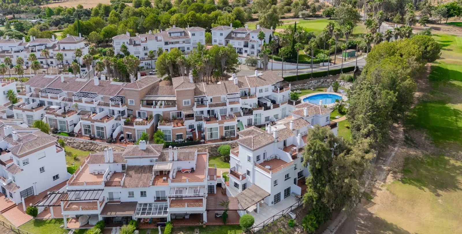 Sale of semi-detached house in Alhaurín de la Torre 34