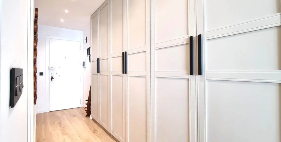 Sale of middle floor apartment in Mijas Costa 12