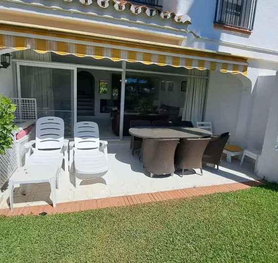 Продажа таунхауса в Miraflores