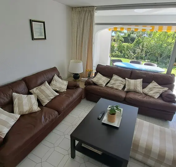 Продажа таунхауса в Miraflores