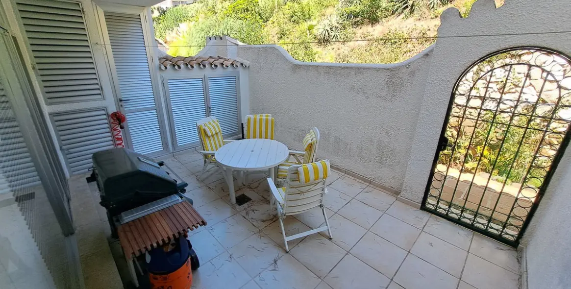 Продажа таунхауса в Miraflores 29