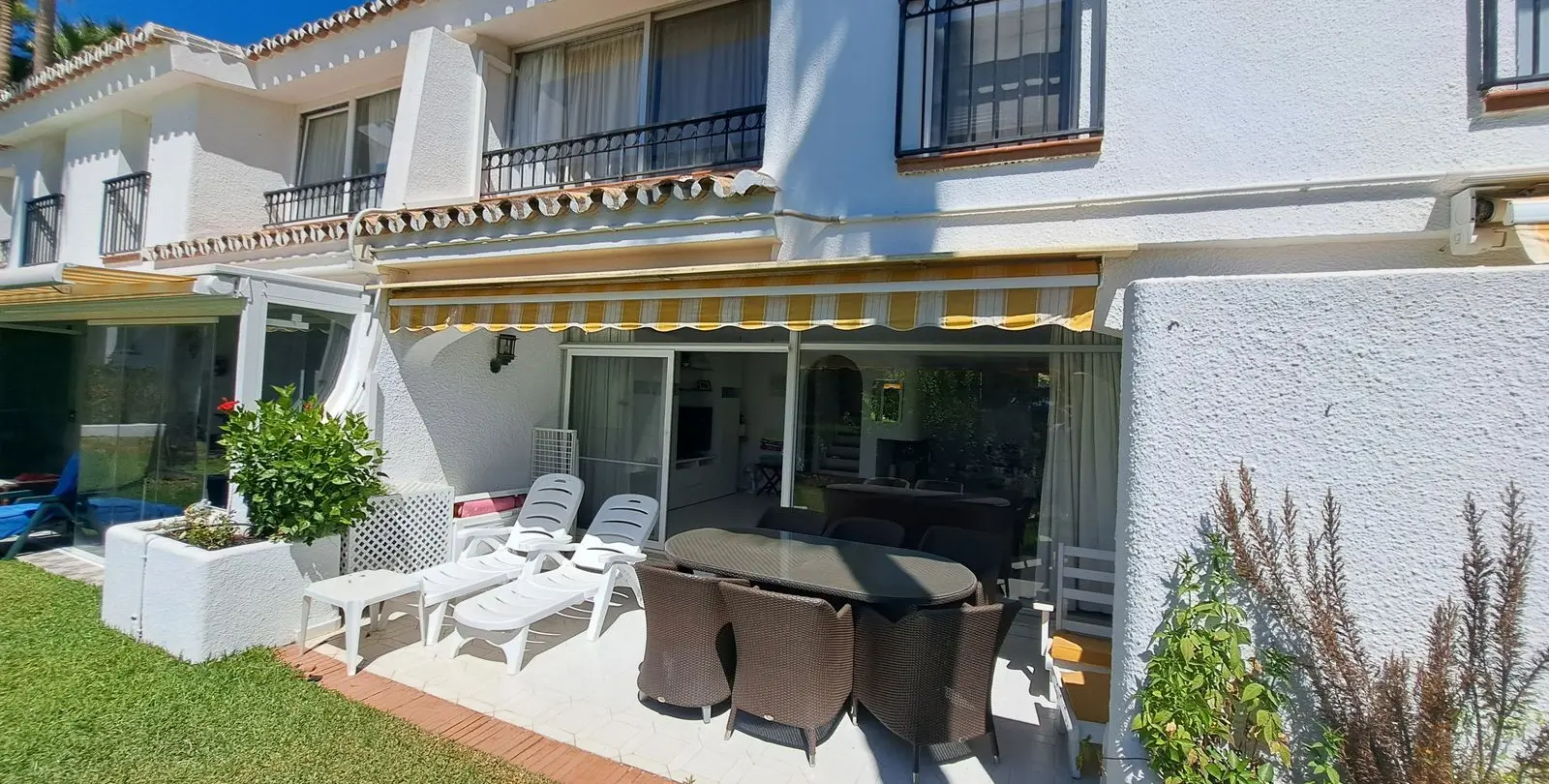 Venta de adosado en Miraflores 3
