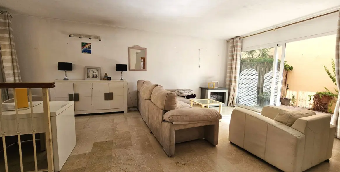 Sale of townhouse in Nueva Andalucía 4