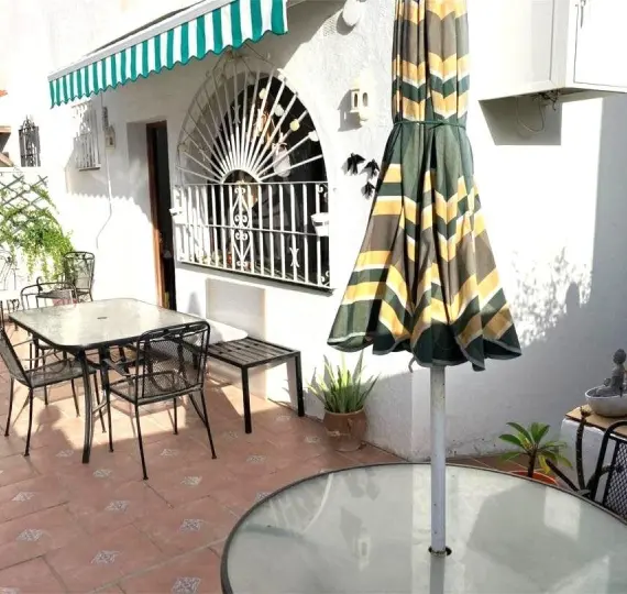 Sale of semi-detached house in La Colina