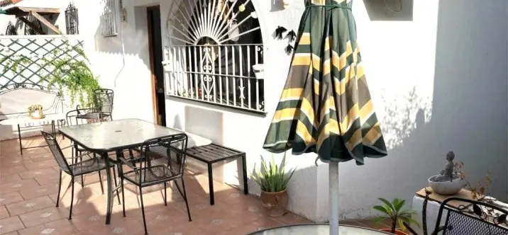 Sale of semi-detached house in La Colina 3