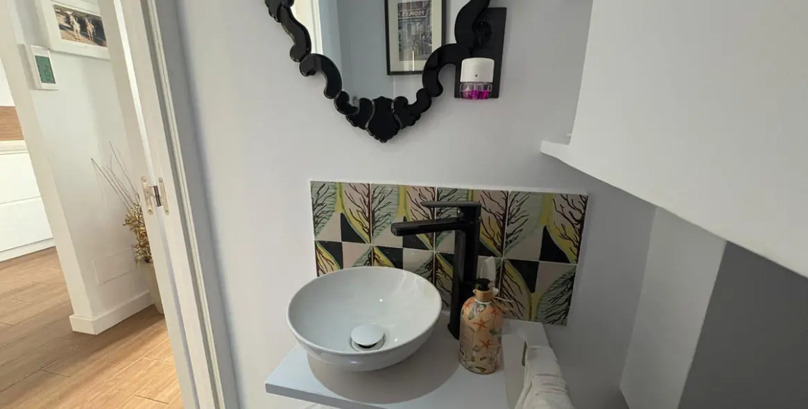 Продажа дома на две семьи в La Colina 16