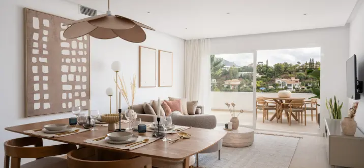 Sale of middle floor apartment in La Quinta 0