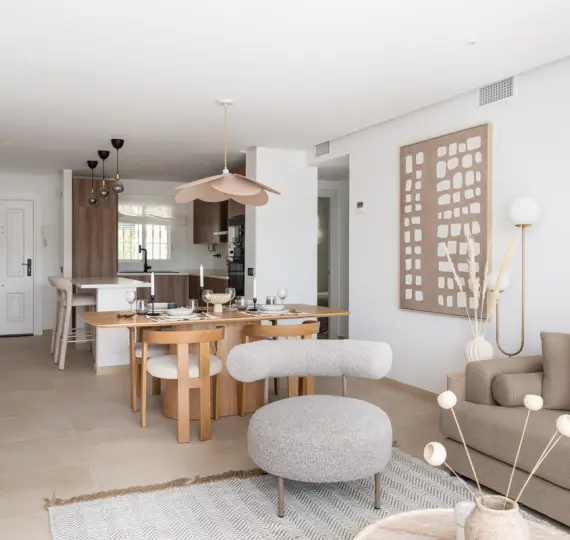 Sale of middle floor apartment in La Quinta