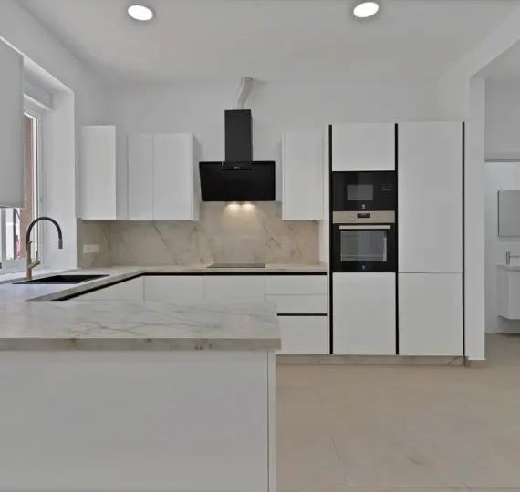 Sale of semi-detached house in Málaga Centro