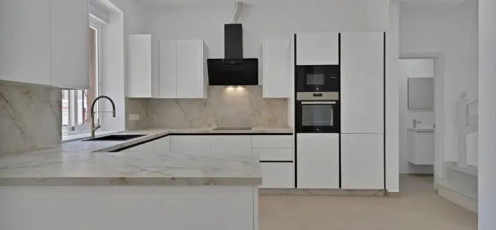 Sale of semi-detached house in Málaga Centro 0