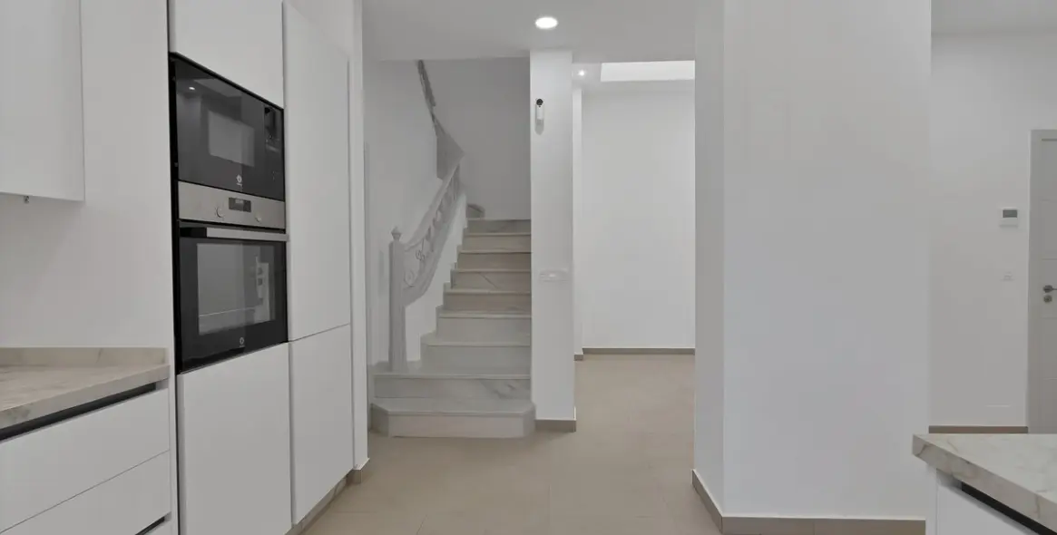 Sale of semi-detached house in Málaga Centro 31