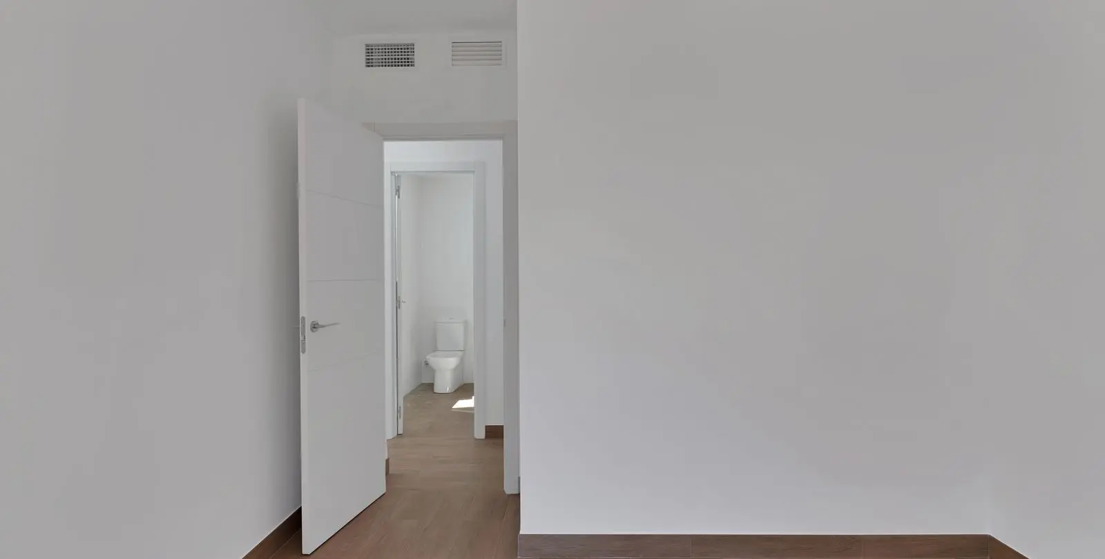 Продажа дома на две семьи в Málaga Centro 7