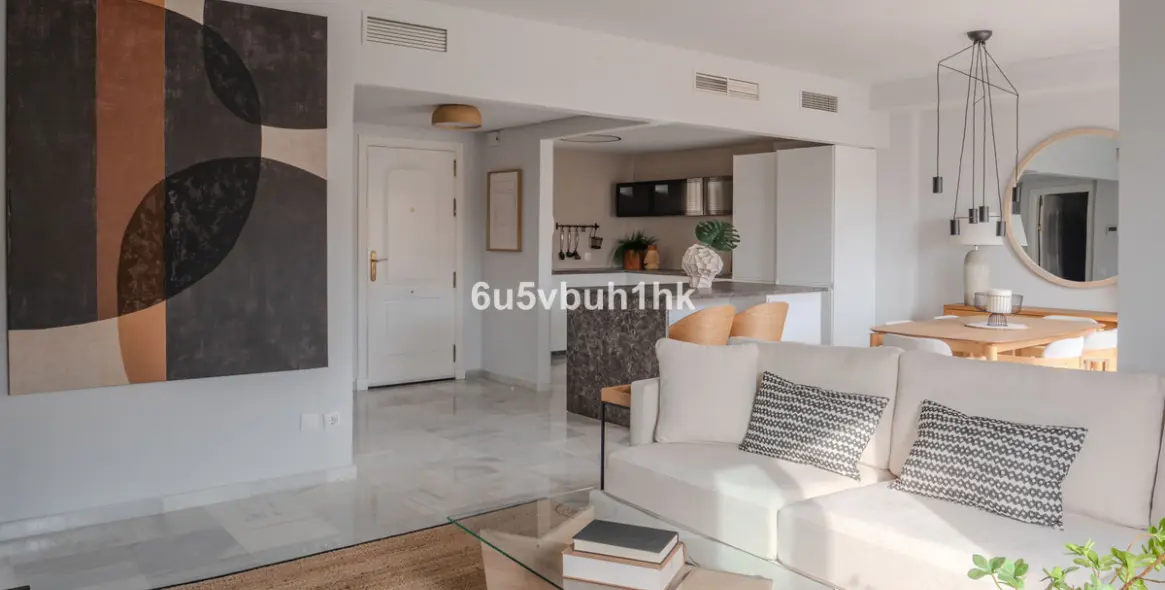 Продажа таунхауса в Torrequebrada 5