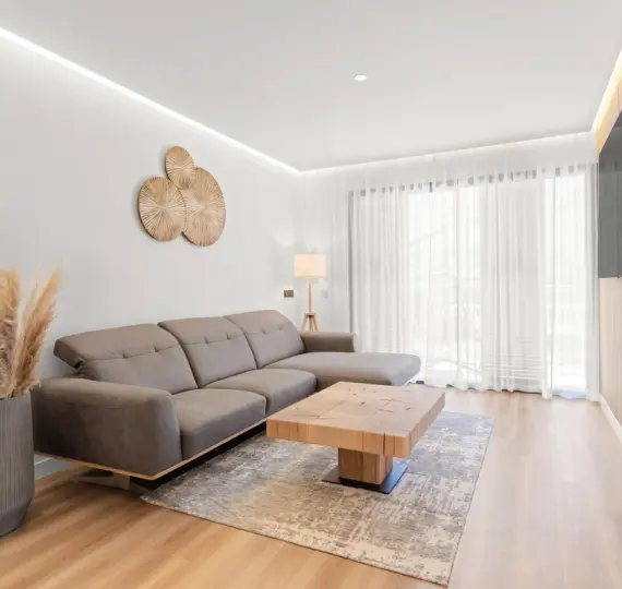 Apartamento en planta media R5213824