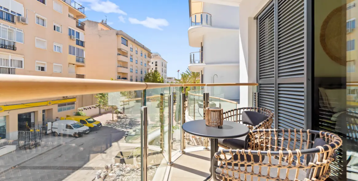 Venta de apartamento en planta media en Estepona (distrito Estepona) 5