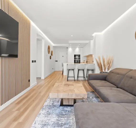 Apartamento en planta media R5213824