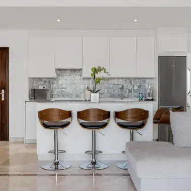 Sale of ground floor apartment in Benahavís