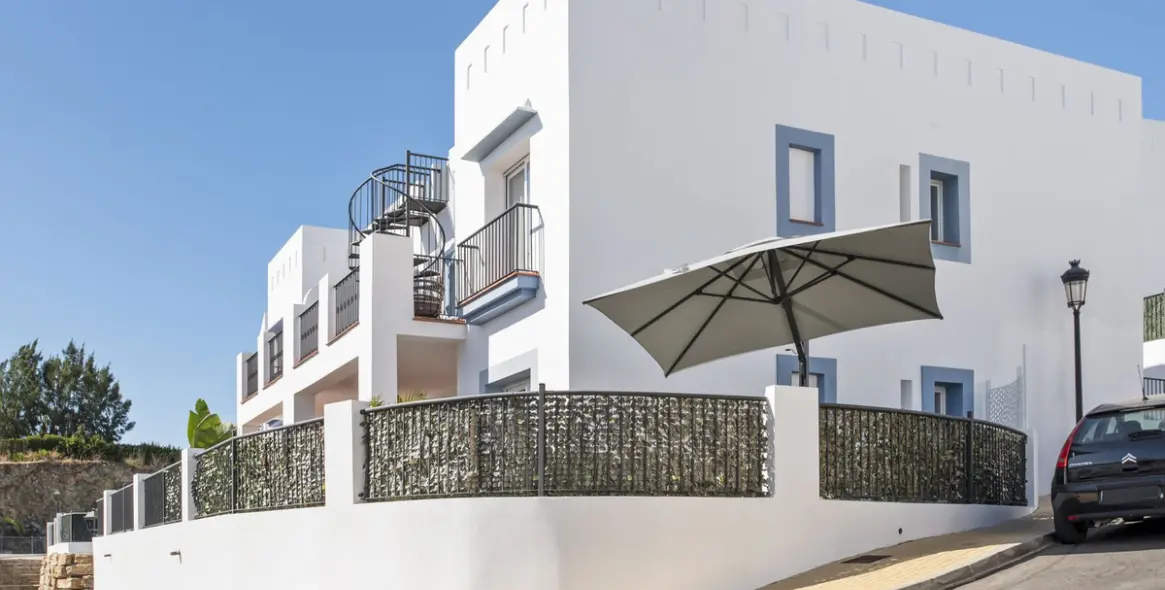 Продажа апартаментов на первом этаже в Benahavís 23