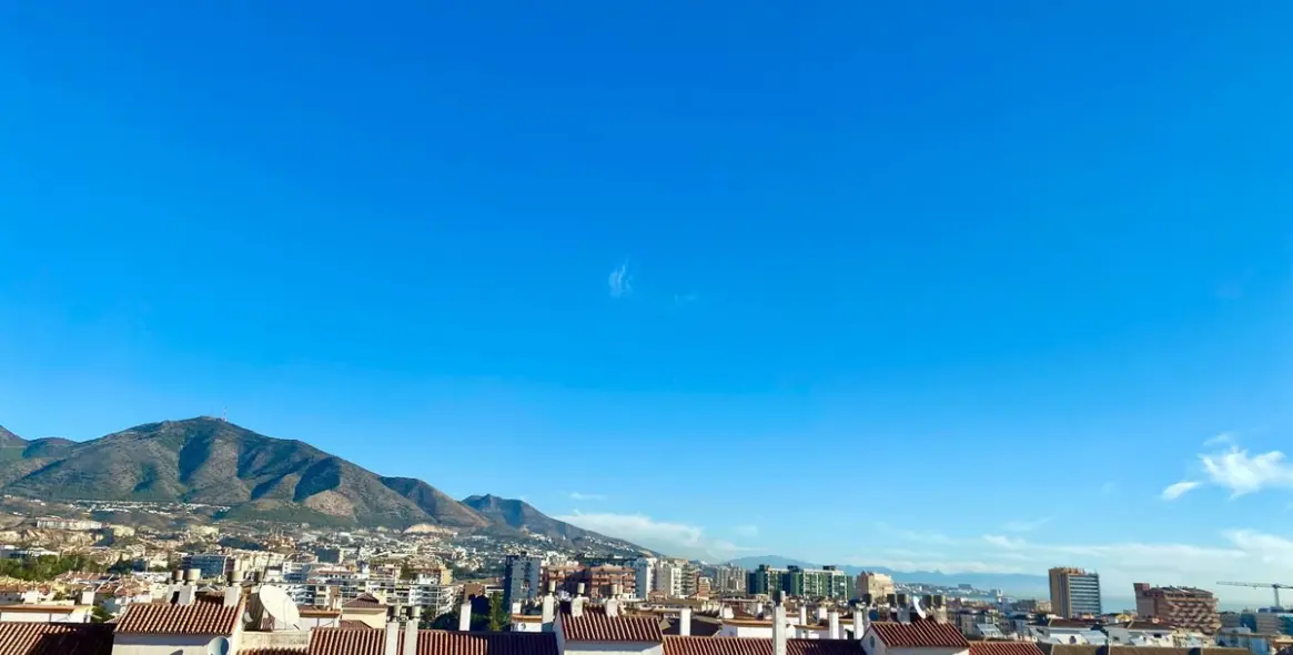 Venta de ático dúplex en Fuengirola 2