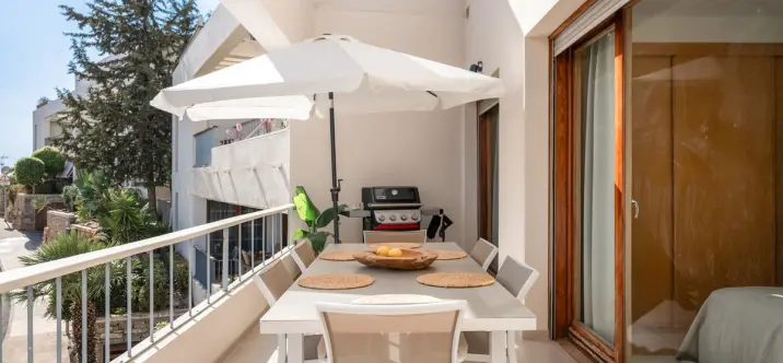 Продажа апартаментов на среднем этаже в Altos de los Monteros 3