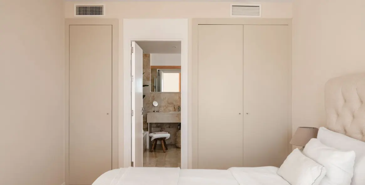 Продажа апартаментов на среднем этаже в Altos de los Monteros 13